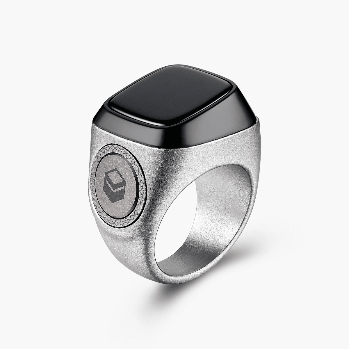 M02
